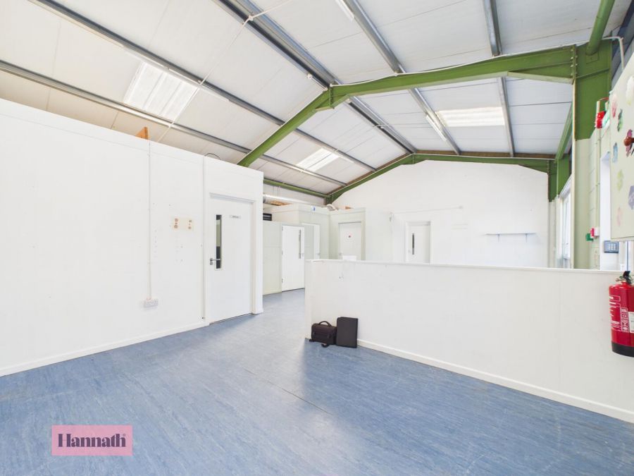 Unit 4, 76 Lurgan Road