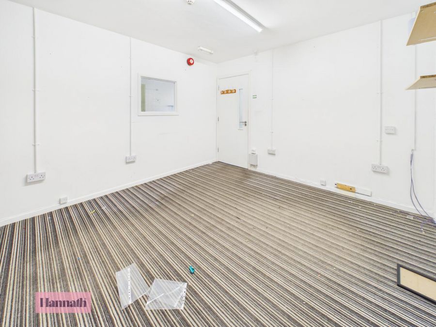 Unit 4, 76 Lurgan Road