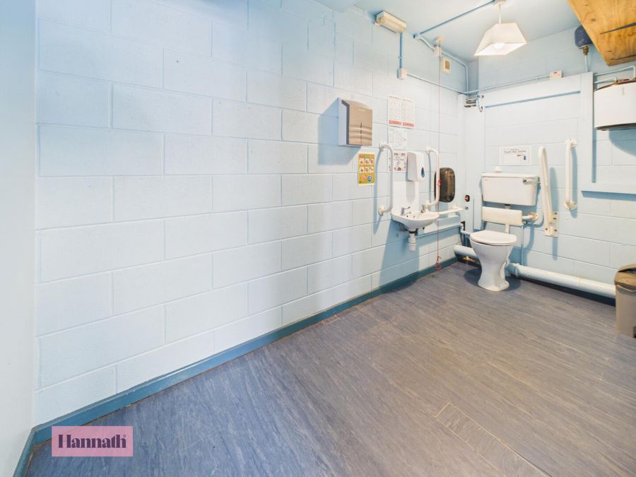 Unit 4, 76 Lurgan Road