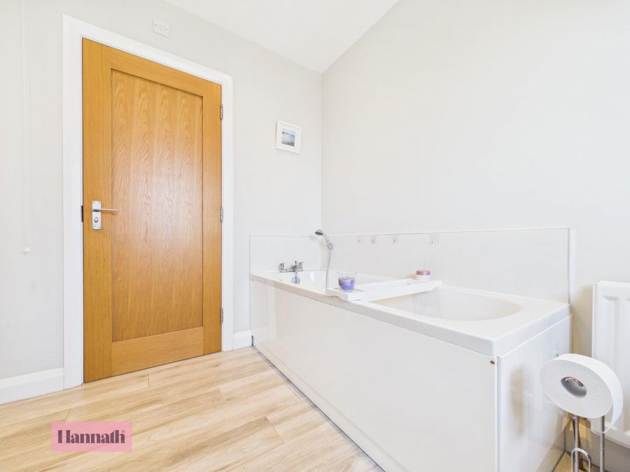11 Rose Walk