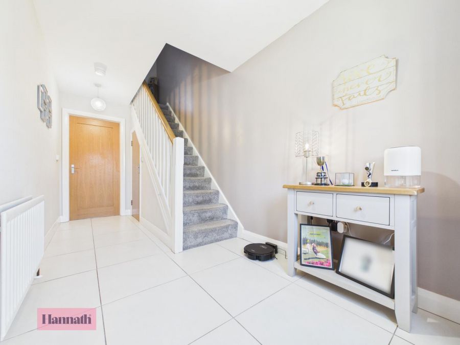 11 Rose Walk