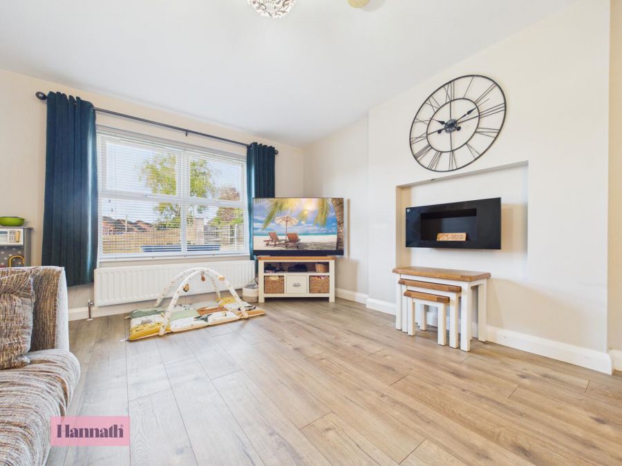 11 Rose Walk