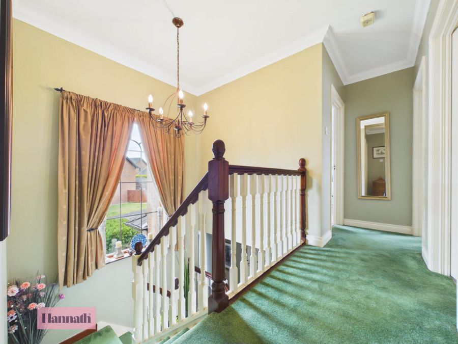 13 Lynden Gate Park