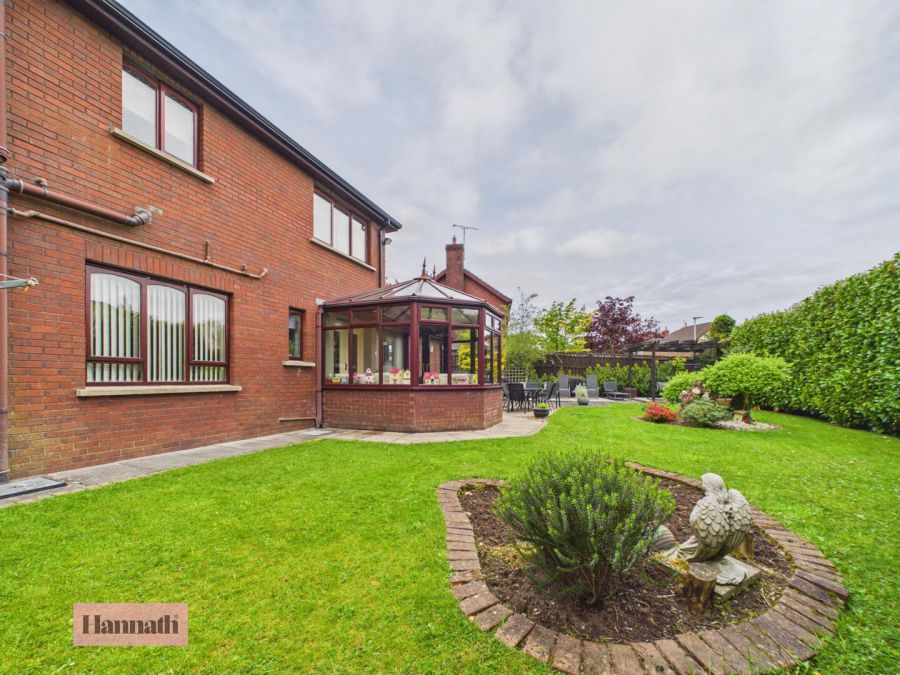 13 Lynden Gate Park