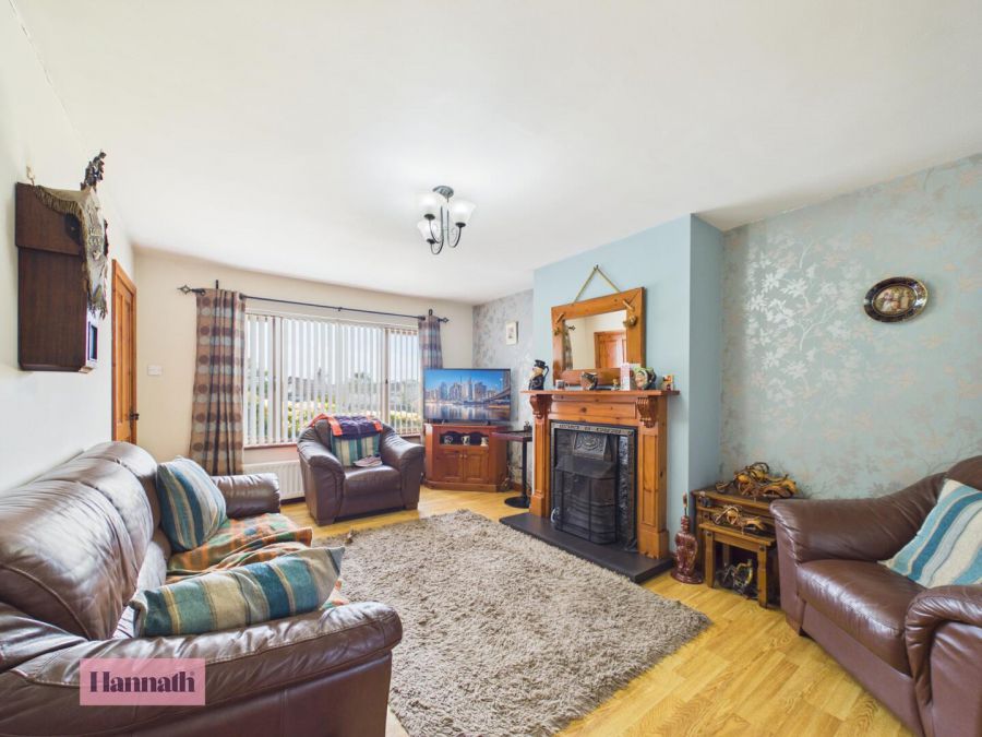 5 Velton Manor