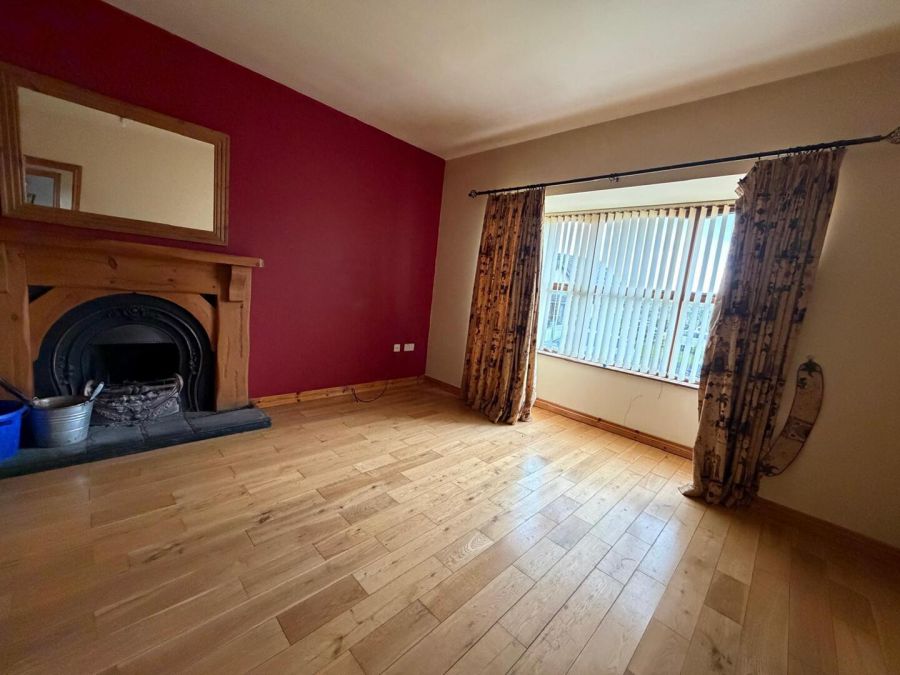 40 Chestnut Brae