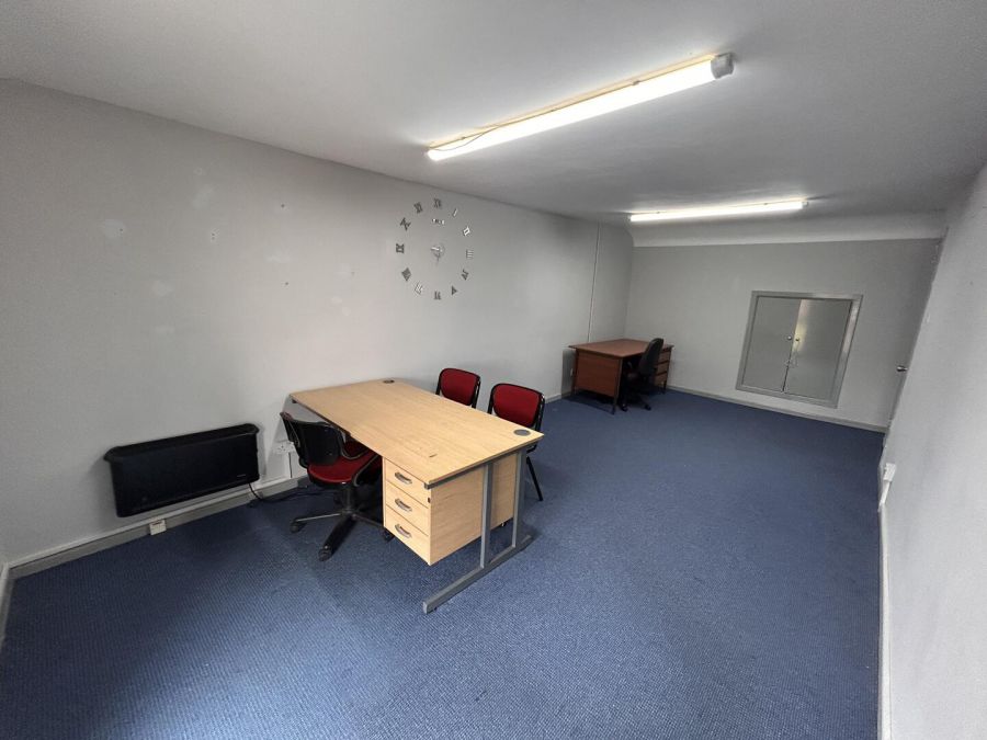 Office Space, Unit G Market Street