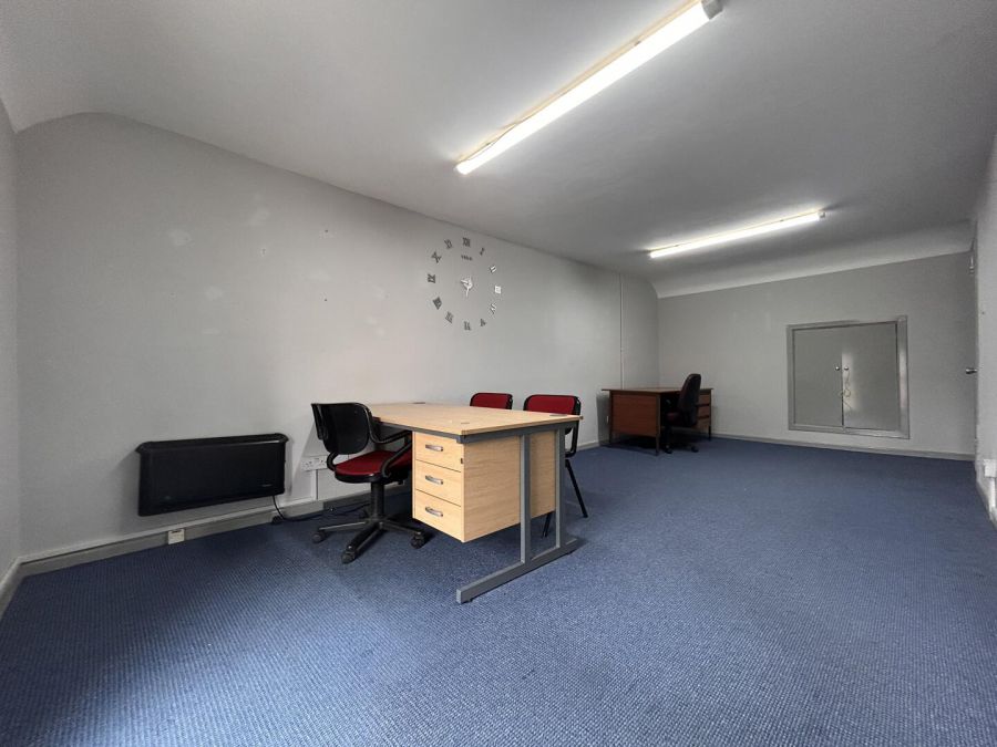 Office Space, Unit G Market Street