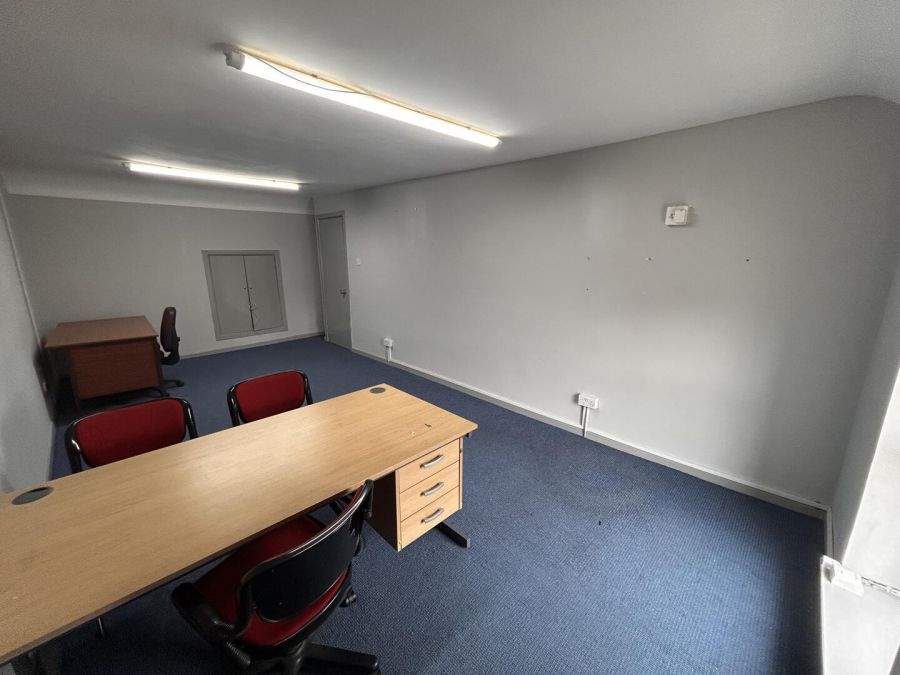 Office Space, Unit G Market Street