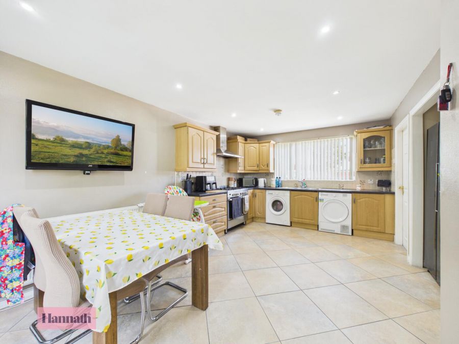 72 Ballyoran Park