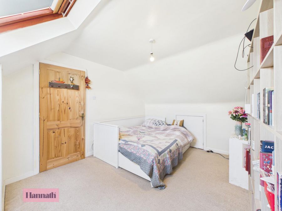 36 Blenheim Drive