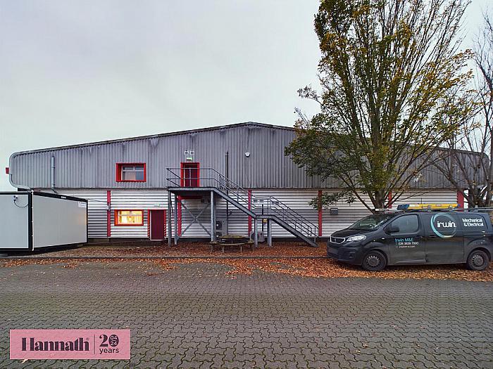 Unit 4 Diviny Drive