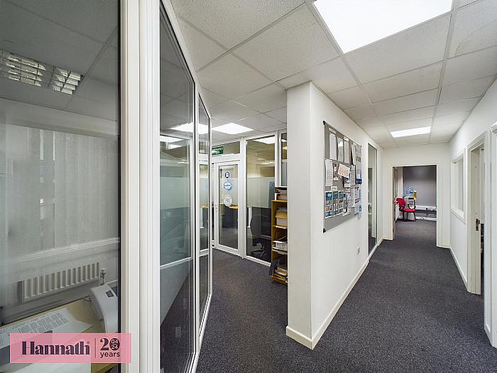 Unit 4 Diviny Drive