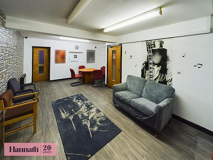 Gf & Basement - 15 High Street