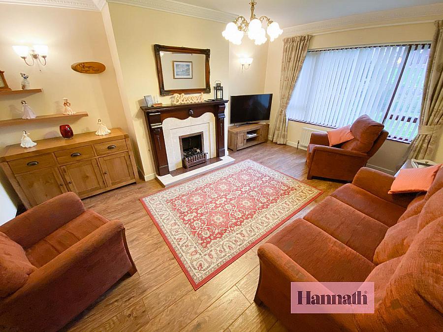 6 Beaufort Manor