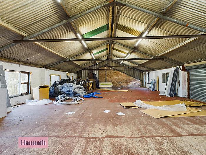 Unit 1 Bann Street