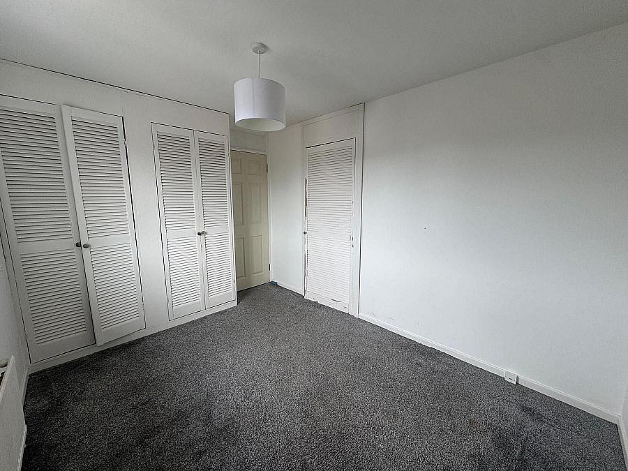 18 Hillmount Gardens