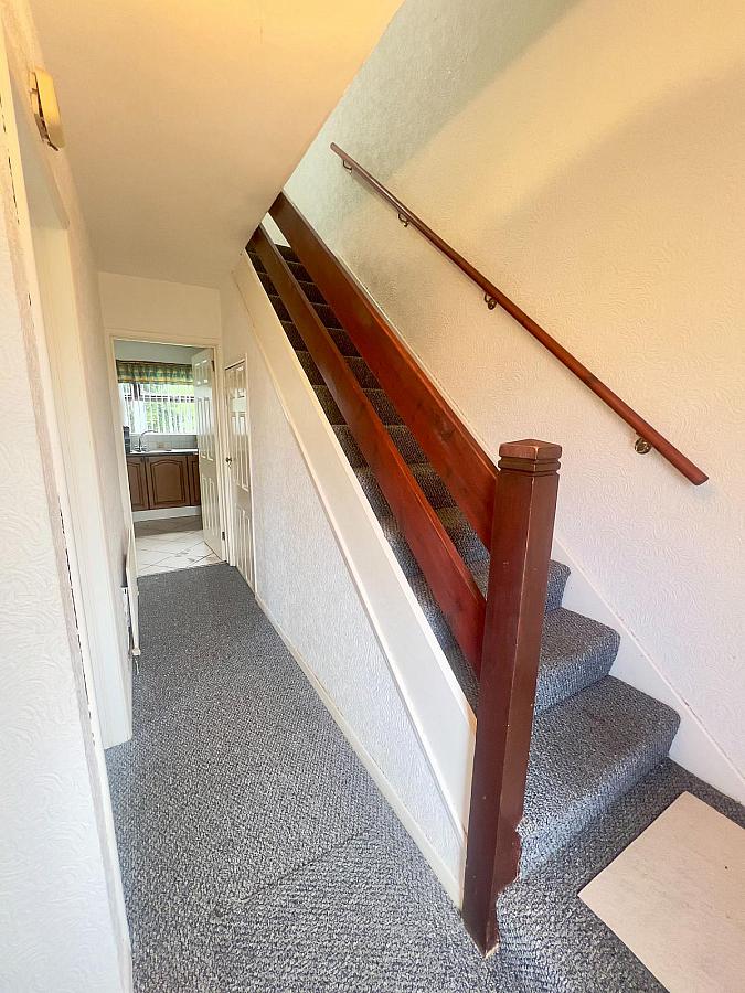 17 Alexandra Crescent
