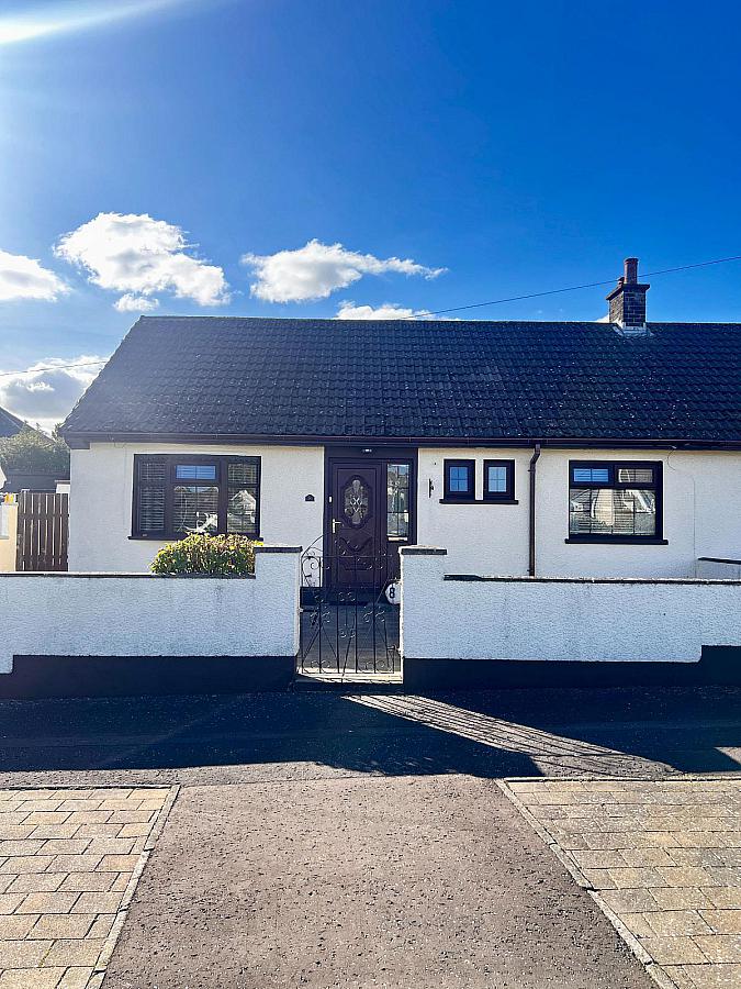 8 Carneal Close