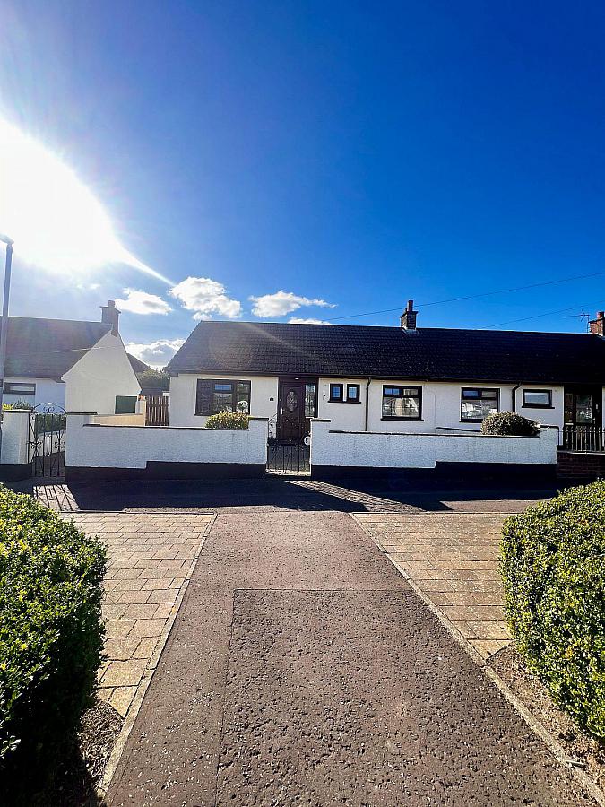 8 Carneal Close
