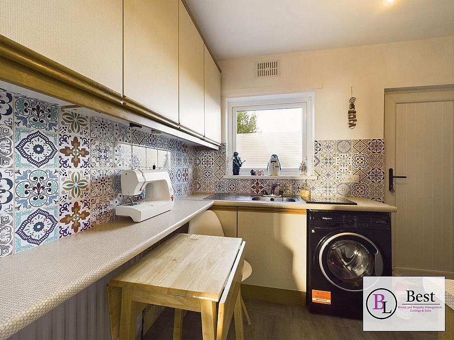 12 Sallagh Park North