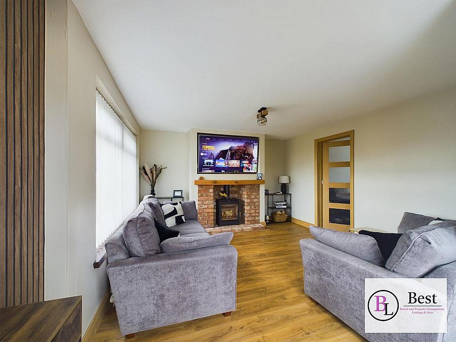 2 Ailsa Gardens