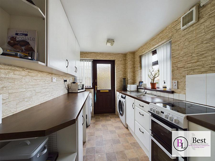 2 Ailsa Gardens