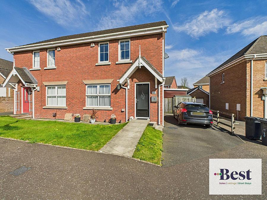 3 Hampton Place, larne, BT40 2FJ