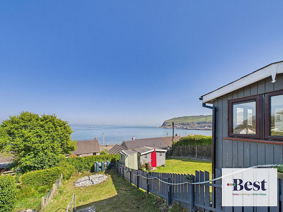 'Castle Beach' 15 Channel Vista Glenarm