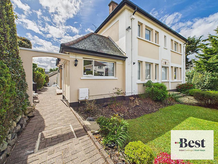 1 Lansdowne Crescent