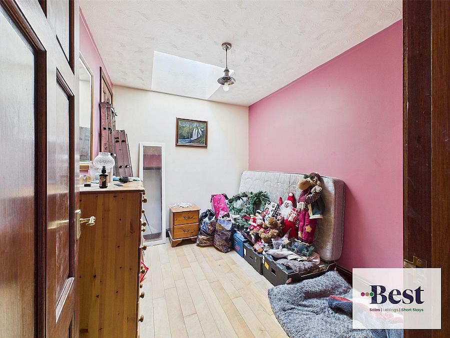 11 Ballysnod Road