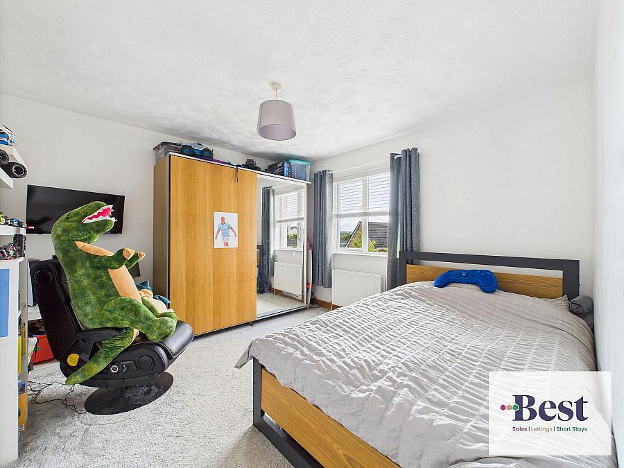 3 Oakdene