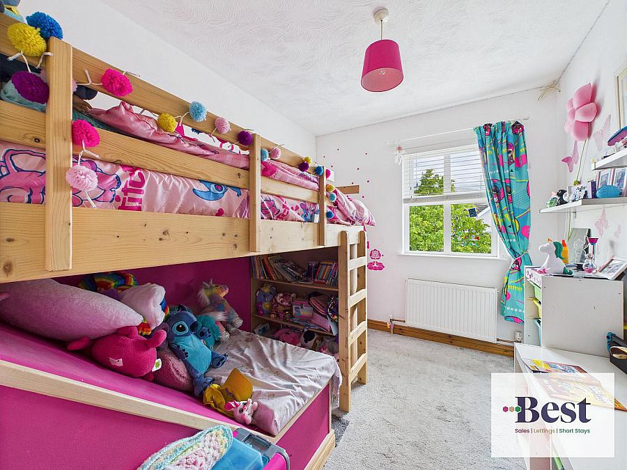 3 Oakdene