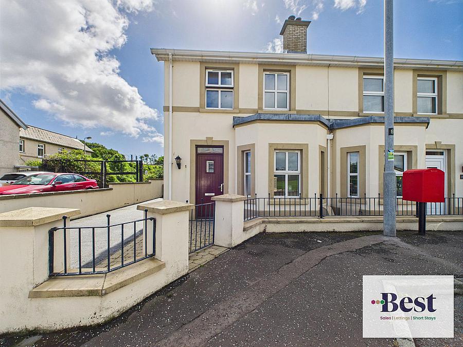 1 Bay Road Manor