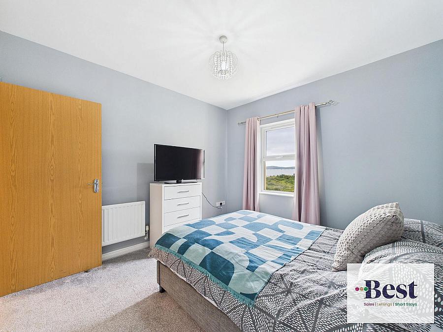 37 Corran Mews