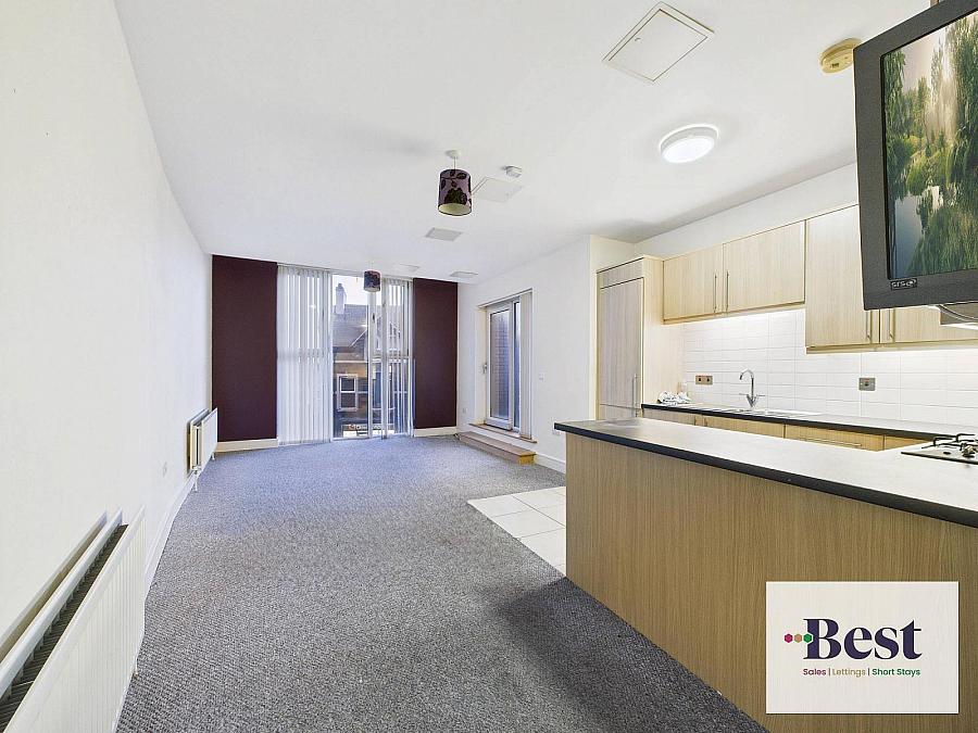 Apartment 3, Laharna Building Main Street