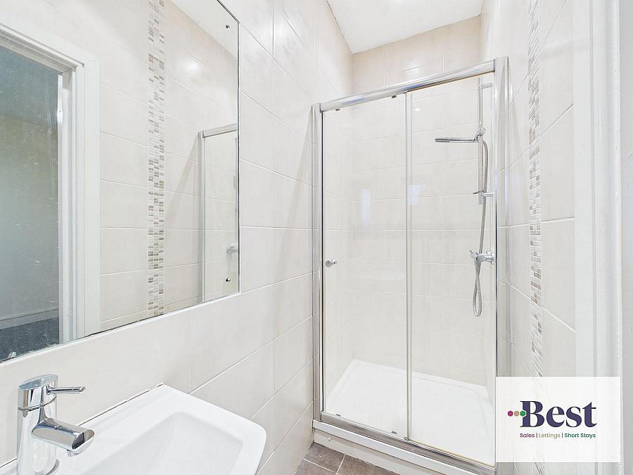 Apartment 3, Laharna Building Main Street