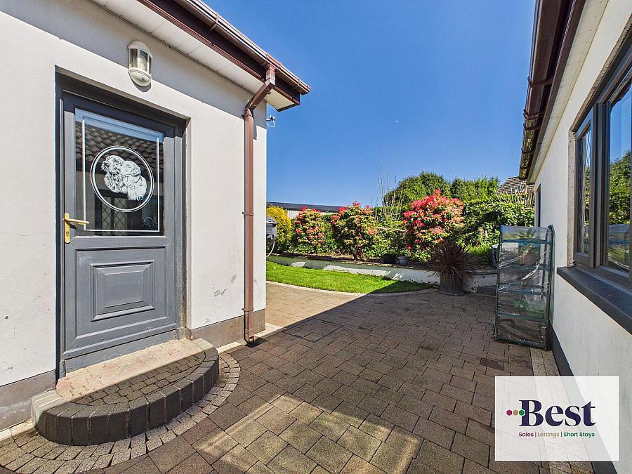 11 Glenburn Avenue