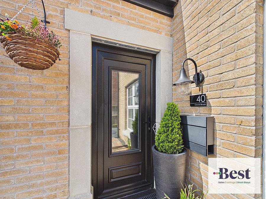 40 Clover Brook