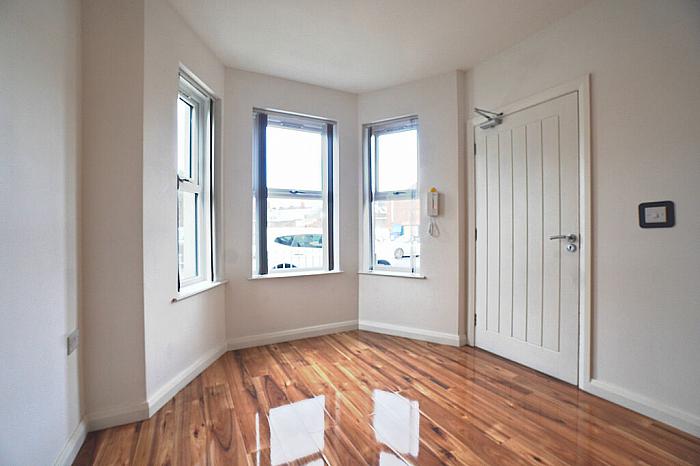Flat 1