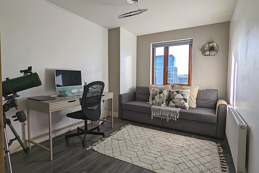 Apartment 68 , 42 Pilot Street