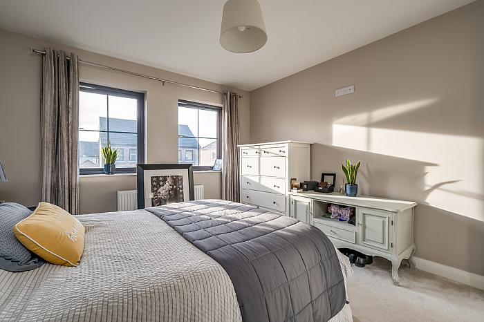 9 Edengrove Park East 9 Edengrove Park East