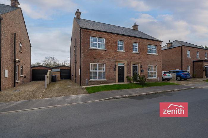 22 Moss Lane,ballynahinch, BT24 8FE