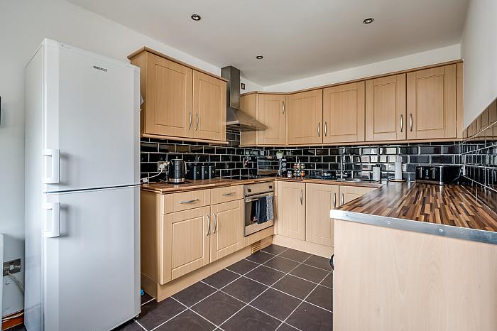 40 Meadowhill Grange