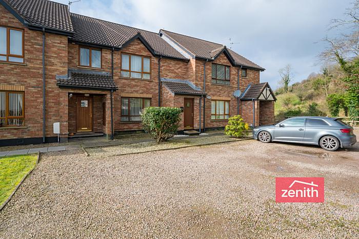 40 Meadowhill Grange