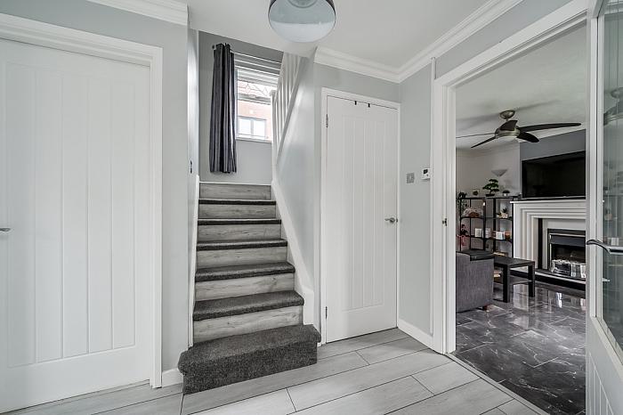 2 Emerald Street