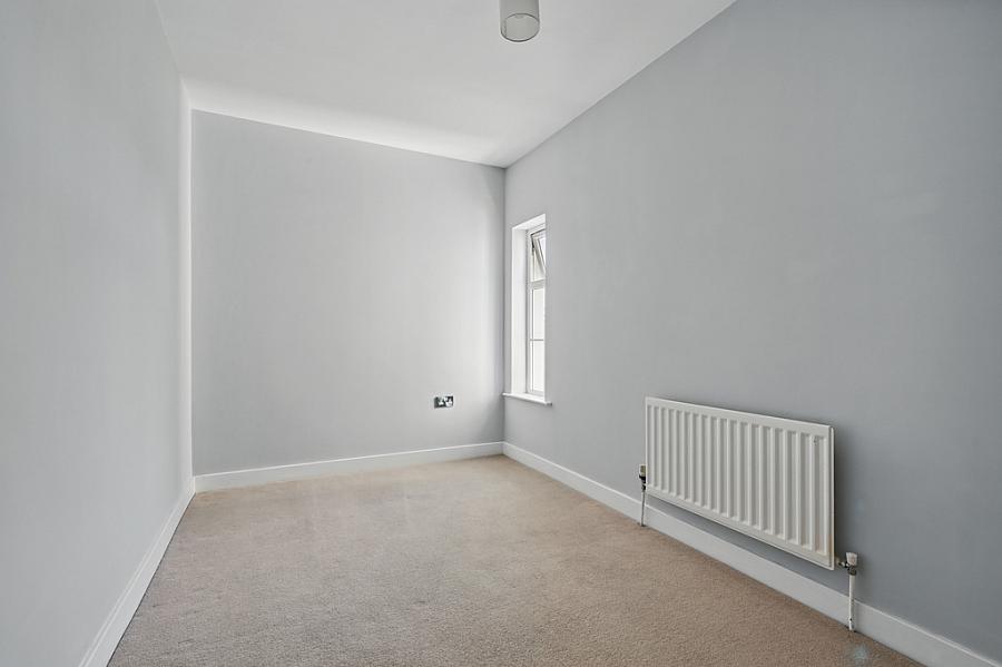 18 Edenmore Court
