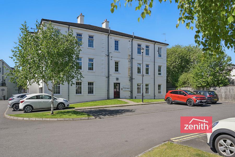 18 Edenmore Court
