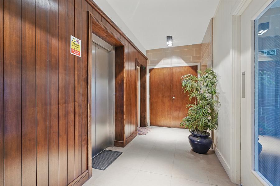 18 Edenmore Court