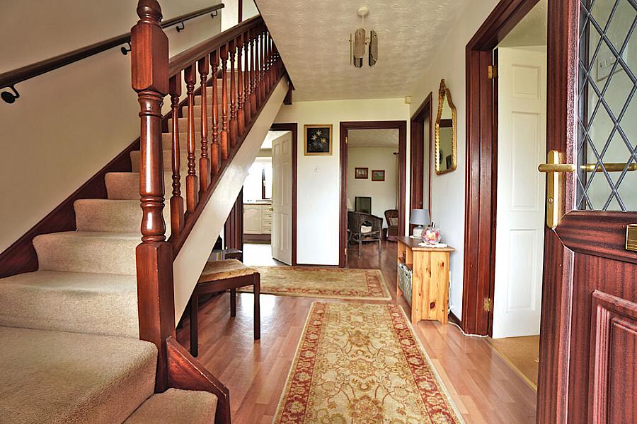 12 Old Manse Road